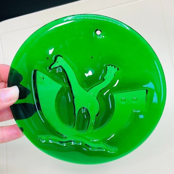 𝅺HOLMEGAARD Giraffe Noah’s Ark Green Glass Suncatcher by Michael Bang Denmark - Picture 1 of 10